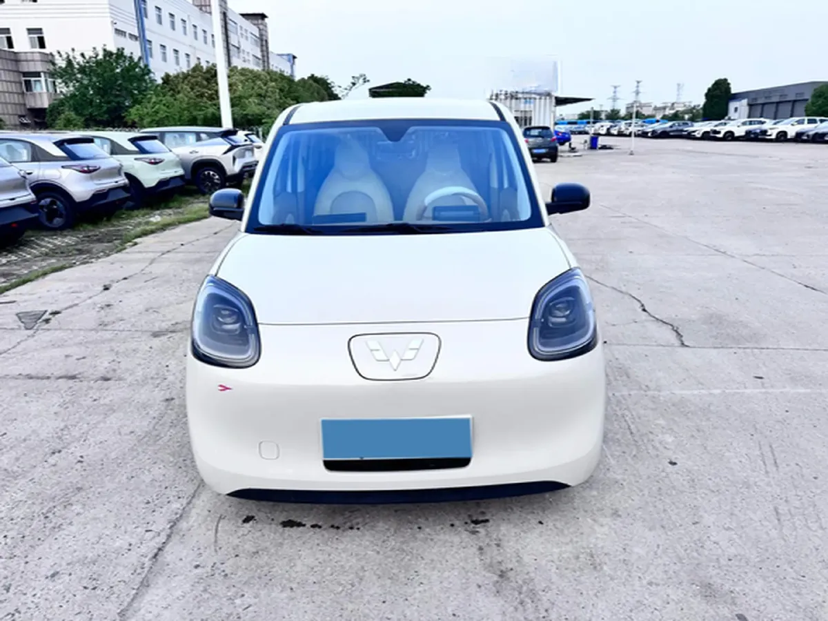 2025 WuLing HongGuang MINI EV BEV 16.2KWH,autocango,china used car exporter,china ev exporter,chinese used car exporter,chinese used ev exporter