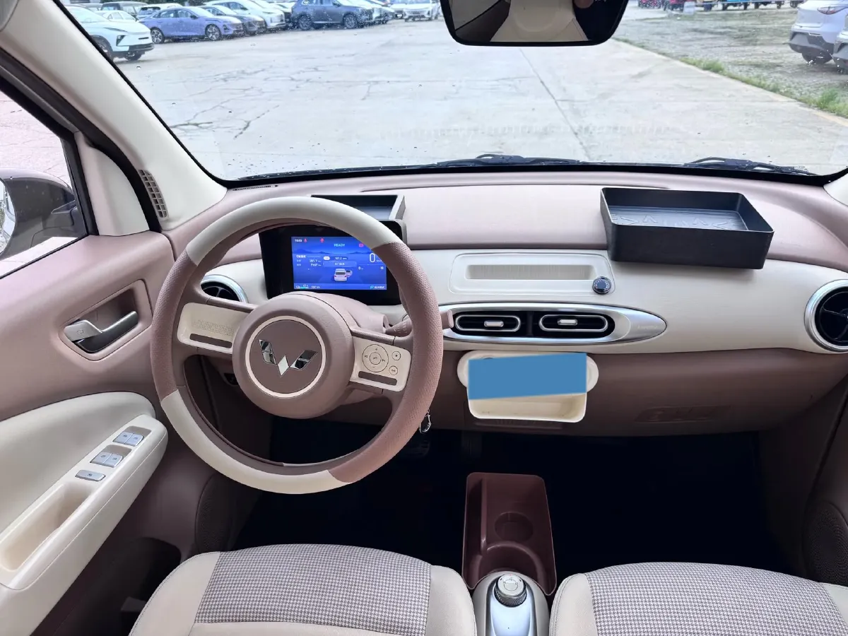 2025 WuLing HongGuang MINI EV BEV 16.2KWH,autocango,china used car exporter,china ev exporter,chinese used car exporter,chinese used ev exporter