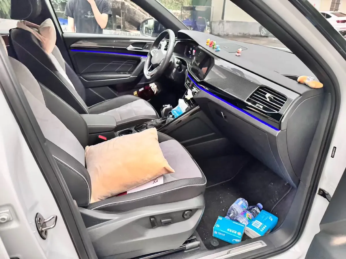 2020 Volkswagen Tayron X 2.0T 186HP L4 7DCT,autocango,china used car exporter,china ev exporter,chinese used car exporter,chinese used ev exporter