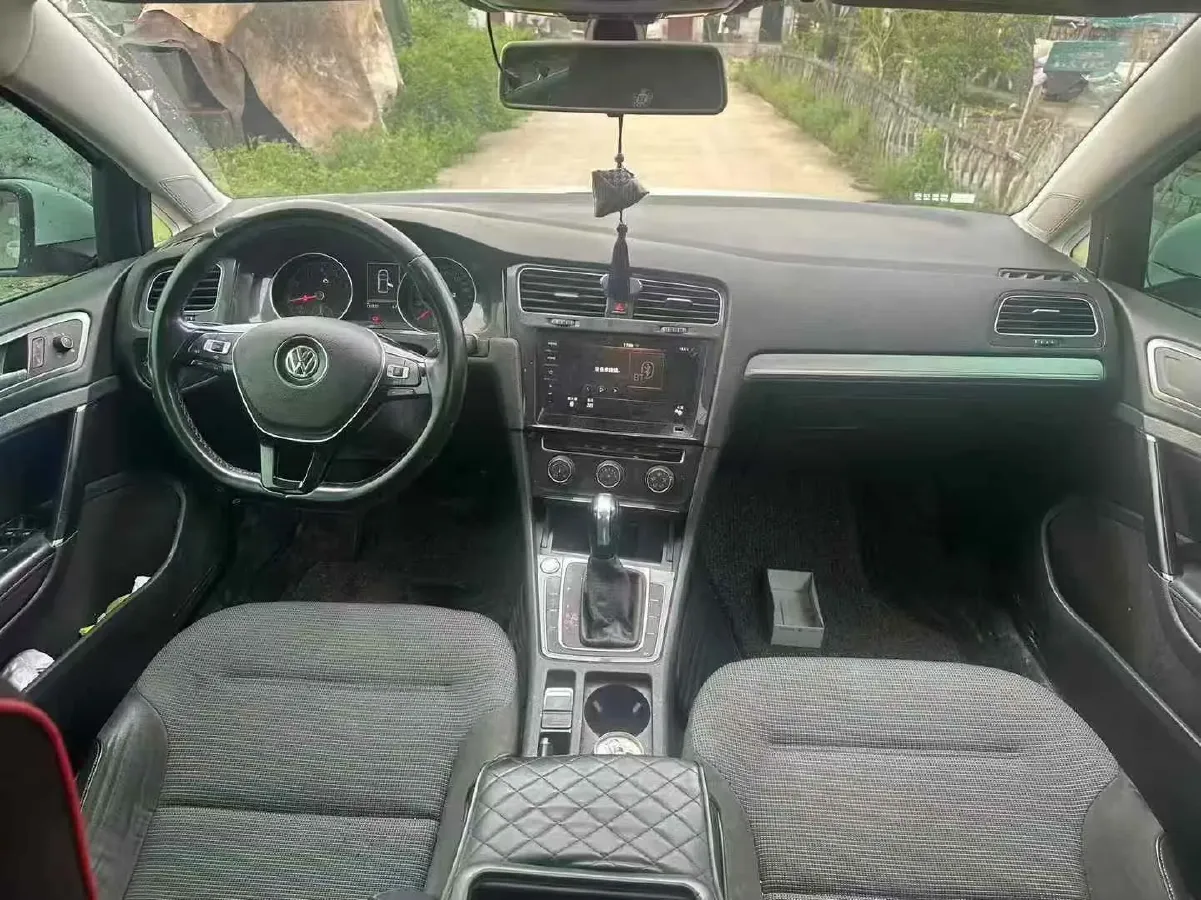 2020 Volkswagen Golf 1.4T 150HP L4 7DCT,autocango,china used car exporter,china ev exporter,chinese used car exporter,chinese used ev exporter