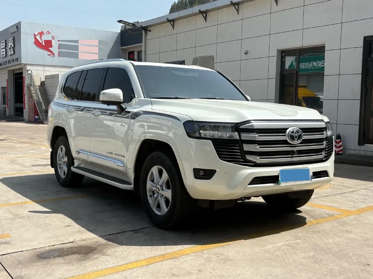 2021 Chevrolet Trax 1.0T 125HP L3 6AT,autocango,china used car exporter,china ev exporter,chinese used car exporter,chinese used ev exporter