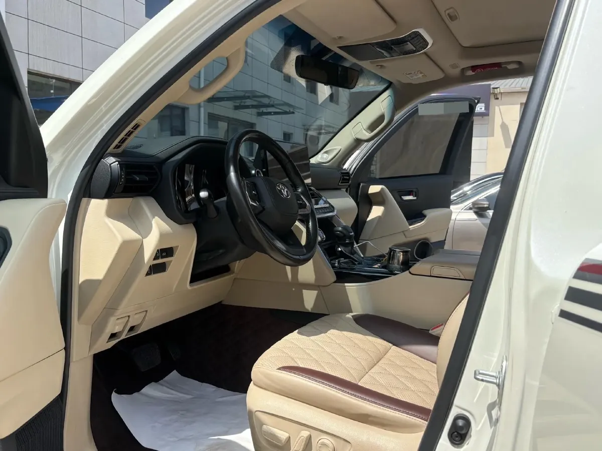 2021 Chevrolet Trax 1.0T 125HP L3 6AT,autocango,china used car exporter,china ev exporter,chinese used car exporter,chinese used ev exporter