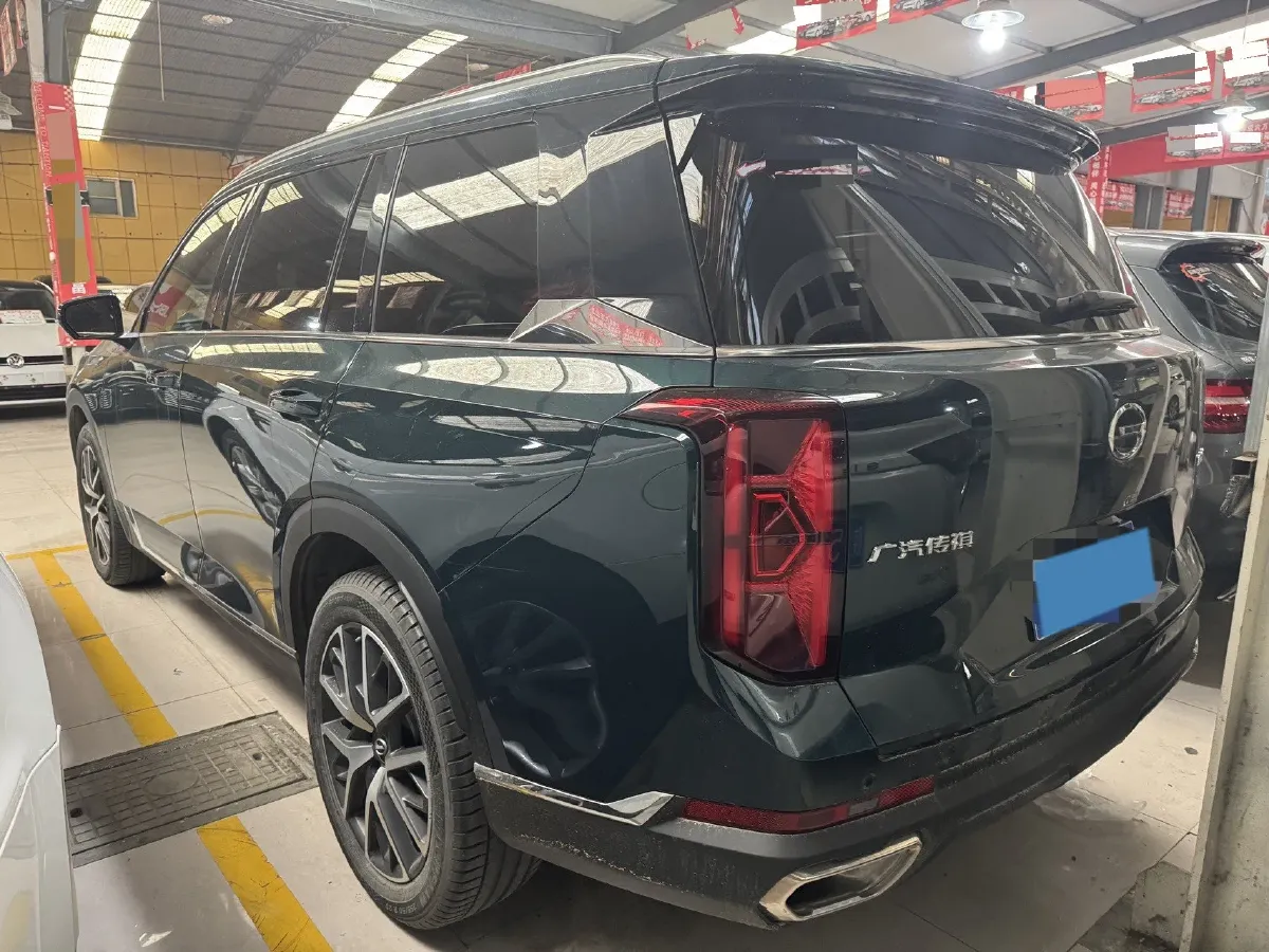 2022 GAC Trumpchi GS8 2.0T 252HP L4 8AT,autocango,china used car exporter,china ev exporter,chinese used car exporter,chinese used ev exporter