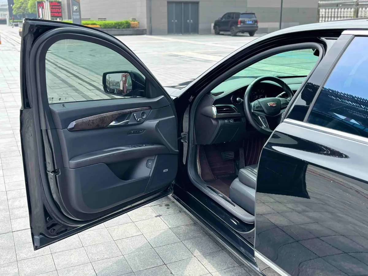 2022 Cadillac CT6 2.0T 237HP L4 10AT,autocango,china used car exporter,china ev exporter,chinese used car exporter,chinese used ev exporter