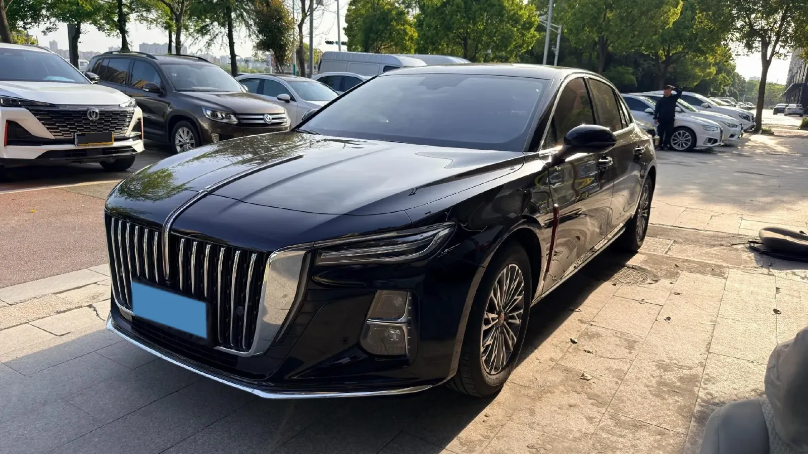 2024 HongQi H5 1.5T 169HP L4 7DCT,autocango,china used car exporter,china ev exporter,chinese used car exporter,chinese used ev exporter