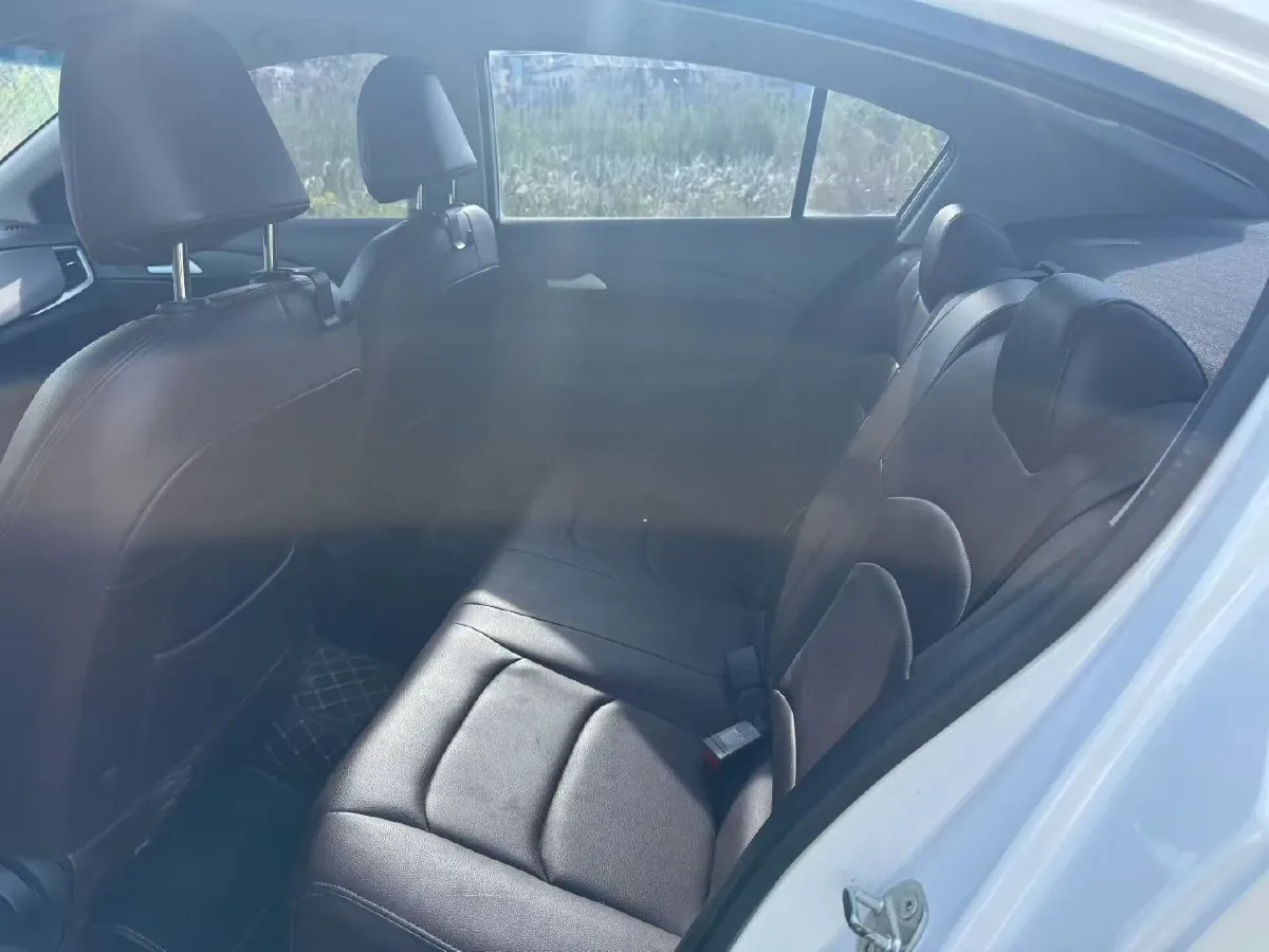 2016 Chevrolet Cavalier 1.5L 113HP L4 6AT,autocango,china used car exporter,china ev exporter,chinese used car exporter,chinese used ev exporter