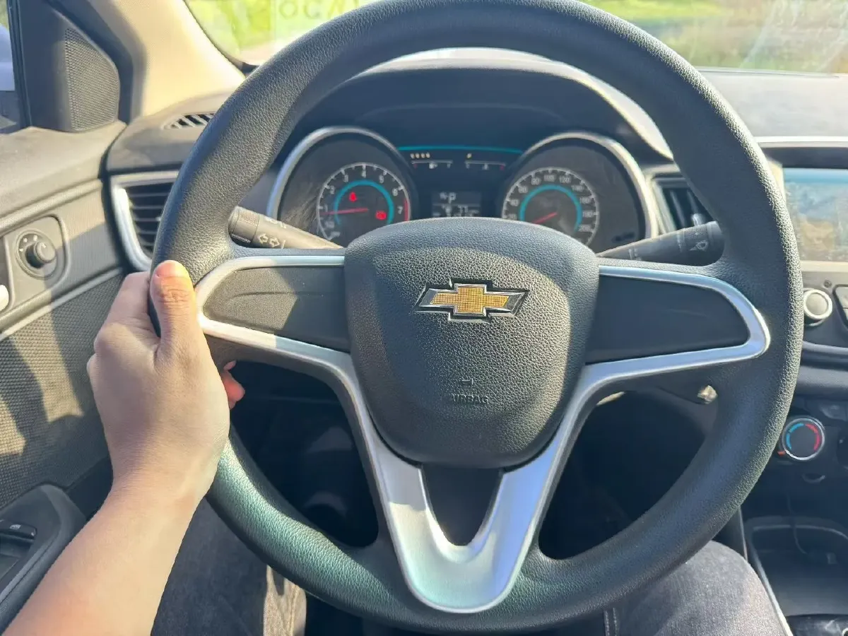 2016 Chevrolet Cavalier 1.5L 113HP L4 6AT,autocango,china used car exporter,china ev exporter,chinese used car exporter,chinese used ev exporter