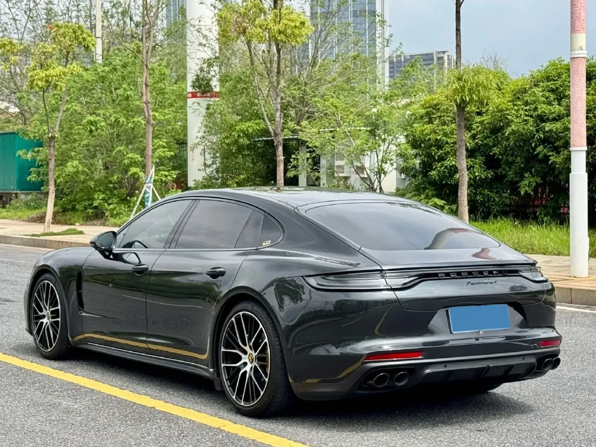 2023 Porsche Panamera 2.9T 330HP V6 8DCT,autocango,china used car exporter,china ev exporter,chinese used car exporter,chinese used ev exporter