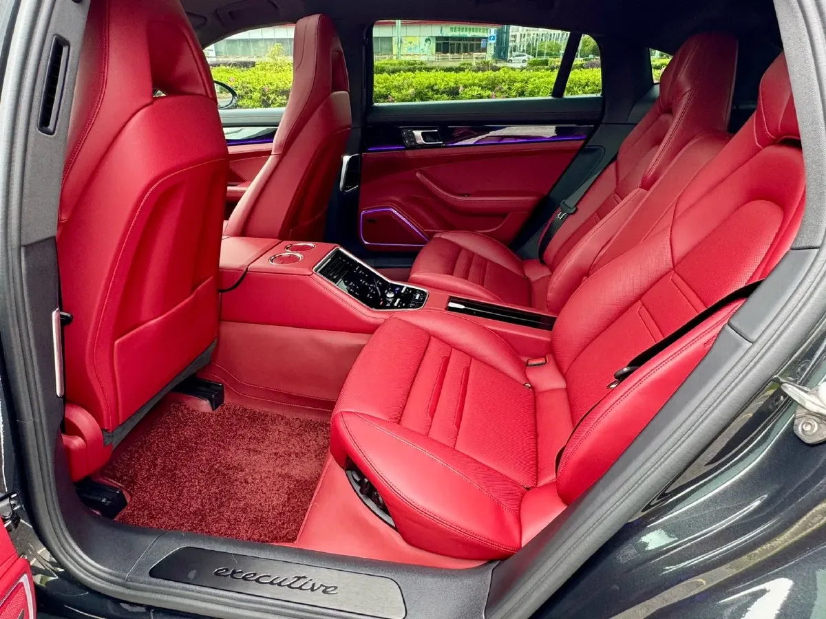 2023 Porsche Panamera 2.9T 330HP V6 8DCT,autocango,china used car exporter,china ev exporter,chinese used car exporter,chinese used ev exporter