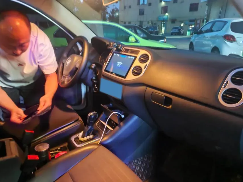 2016 Volkswagen Touran 1.4T 150HP L4 7DCT,autocango,china used car exporter,china ev exporter,chinese used car exporter,chinese used ev exporter