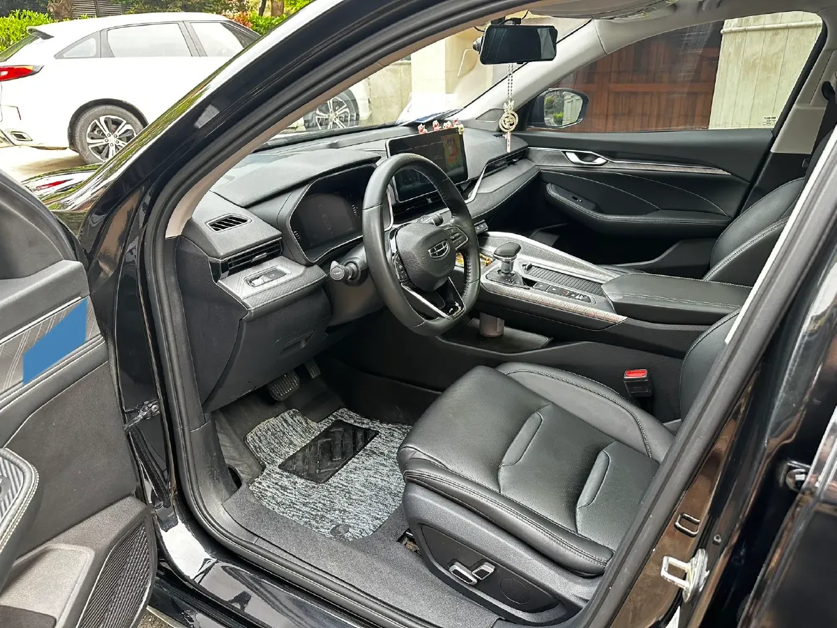 2021 Geely Preface 2.0T 190HP L4 7DCT,autocango,china used car exporter,china ev exporter,chinese used car exporter,chinese used ev exporter