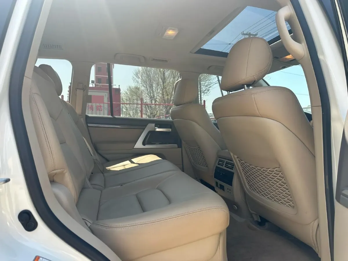 2019 Chevrolet Trax 1.0T 125HP L3 6AT,autocango,china used car exporter,china ev exporter,chinese used car exporter,chinese used ev exporter