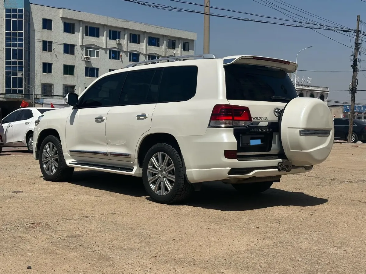 2019 Chevrolet Trax 1.0T 125HP L3 6AT,autocango,china used car exporter,china ev exporter,chinese used car exporter,chinese used ev exporter