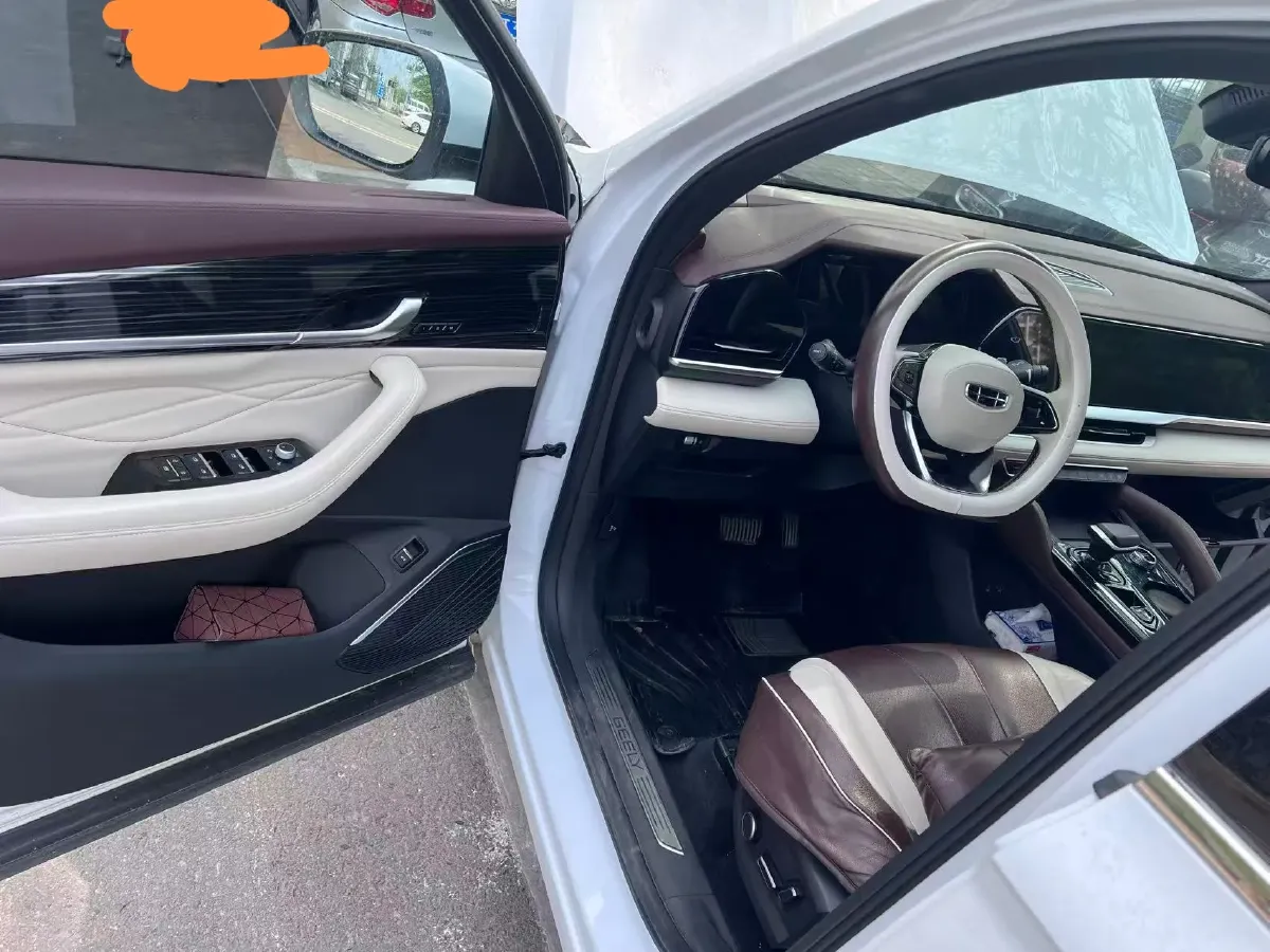 2021 Geely Monjaro 2.0T 218HP L4 7DCT,autocango,china used car exporter,china ev exporter,chinese used car exporter,chinese used ev exporter