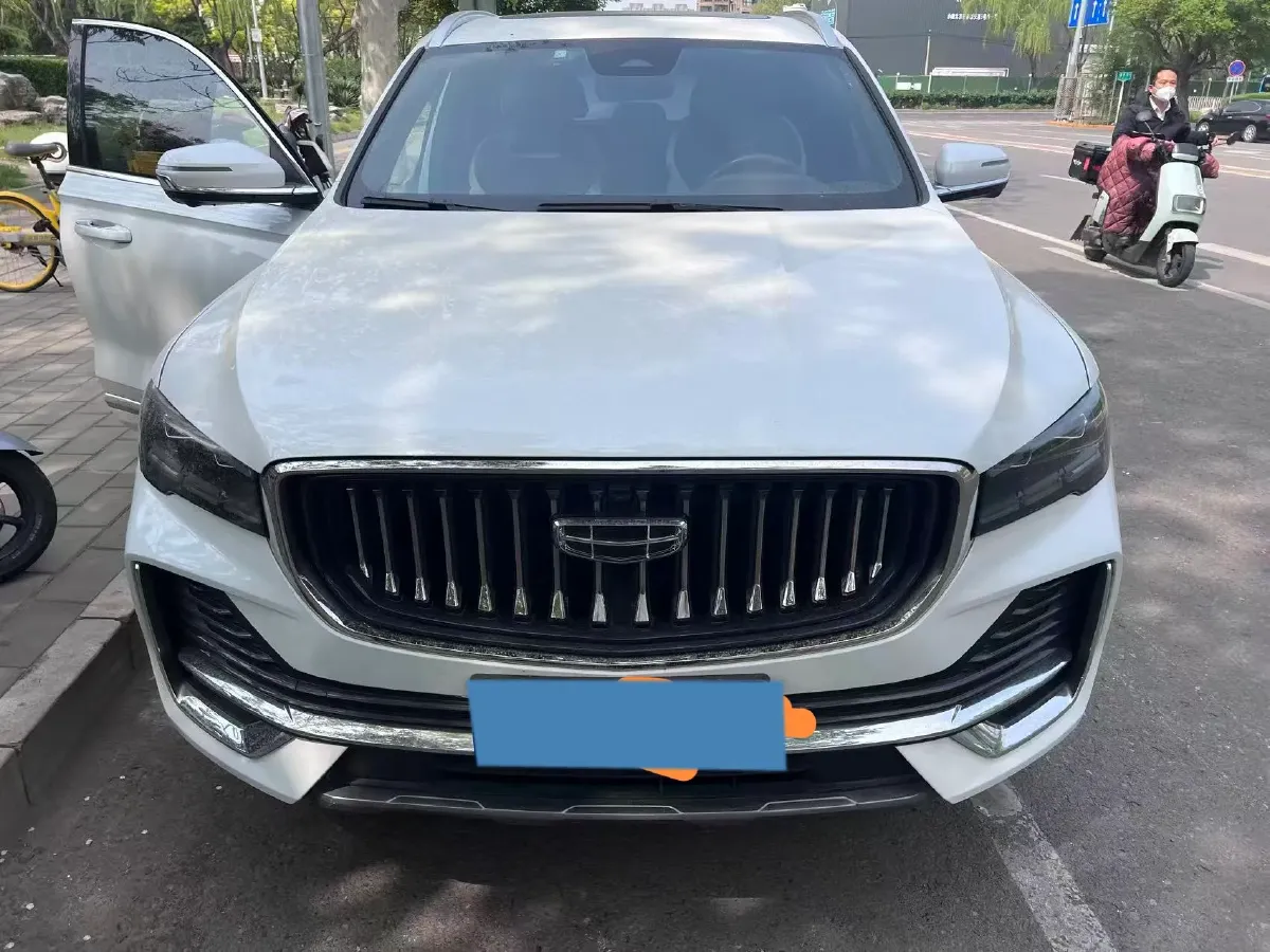 2021 Geely Monjaro 2.0T 218HP L4 7DCT,autocango,china used car exporter,china ev exporter,chinese used car exporter,chinese used ev exporter