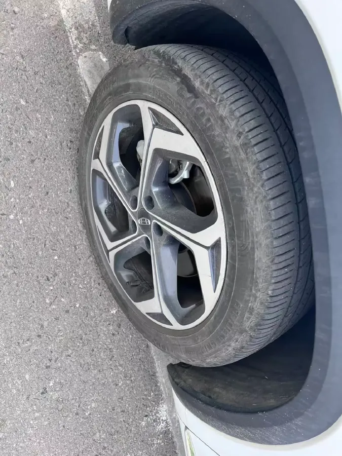 2021 Geely Monjaro 2.0T 218HP L4 7DCT,autocango,china used car exporter,china ev exporter,chinese used car exporter,chinese used ev exporter