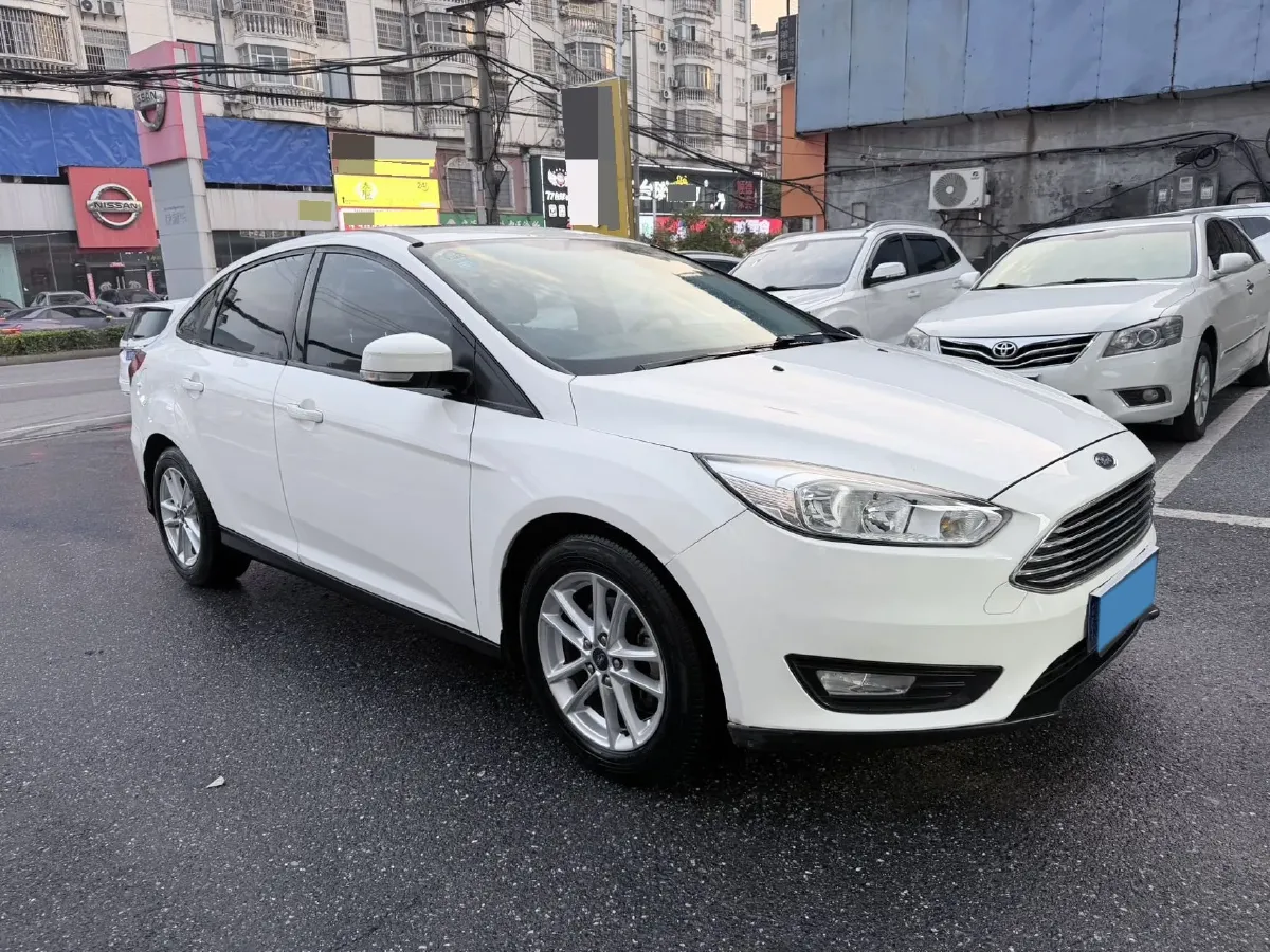 2017 Ford Focus 1.6L 125HP L4 6DCT,autocango,china used car exporter,china ev exporter,chinese used car exporter,chinese used ev exporter