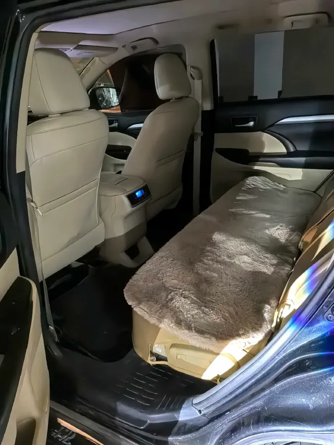 2018 Toyota Highlander 2.0T 220HP L4 6AT,autocango,china used car exporter,china ev exporter,chinese used car exporter,chinese used ev exporter