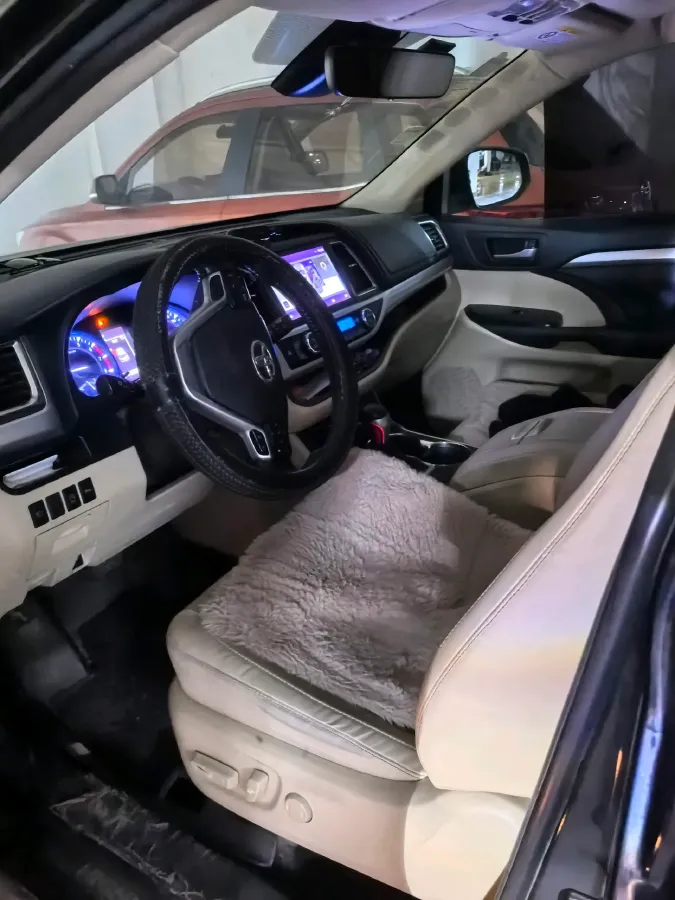 2018 Toyota Highlander 2.0T 220HP L4 6AT,autocango,china used car exporter,china ev exporter,chinese used car exporter,chinese used ev exporter
