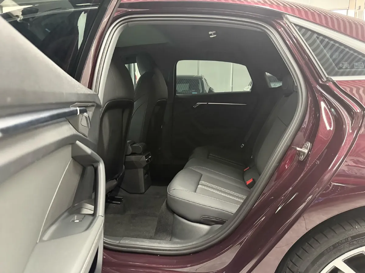 2023 Audi A3 1.4T 150HP L4 7DCT,autocango,china used car exporter,china ev exporter,chinese used car exporter,chinese used ev exporter