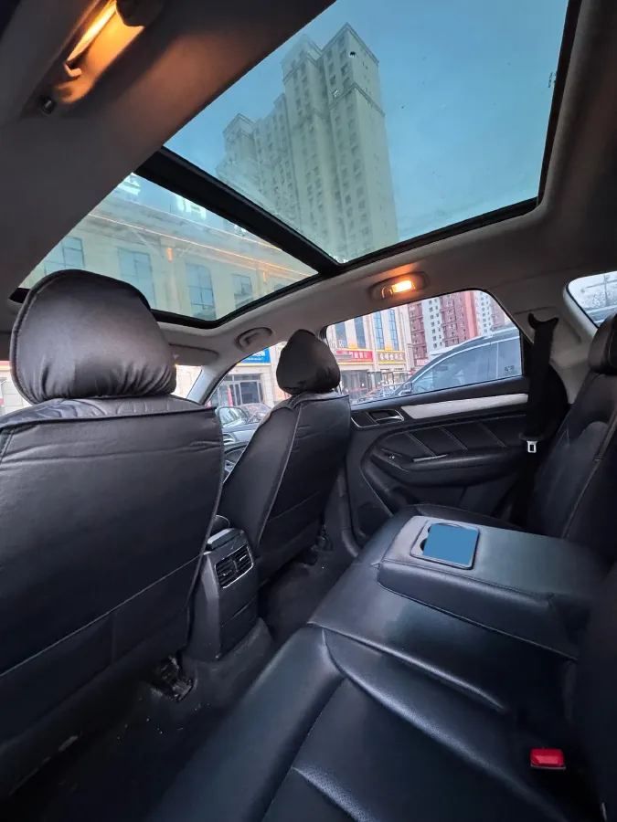 2018 Roewe RX5 1.5T 169HP L4 7DCT,autocango,china used car exporter,china ev exporter,chinese used car exporter,chinese used ev exporter