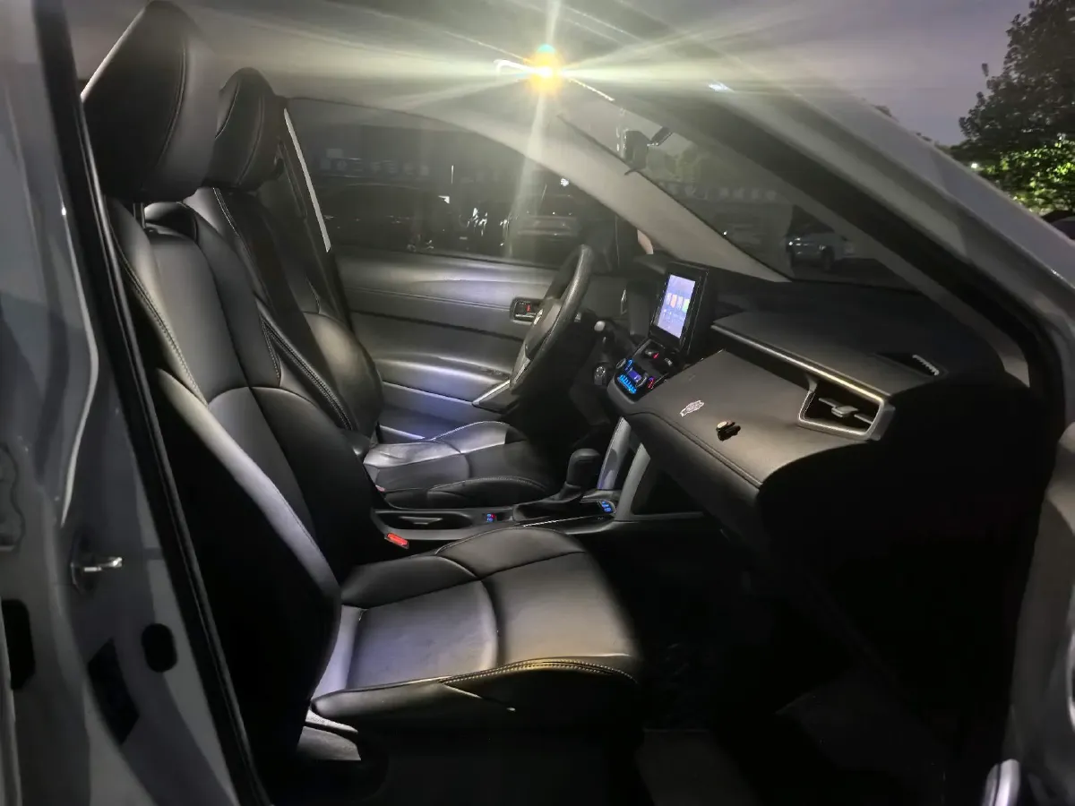 2022 Toyota Frontlander 2.0L 171HP L4 CVT,autocango,china used car exporter,china ev exporter,chinese used car exporter,chinese used ev exporter