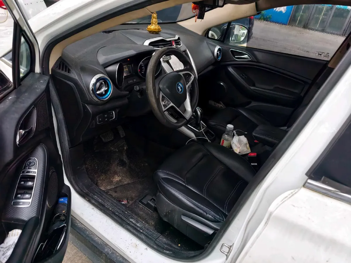 2019 BYD Yuan BEV 42KWH,autocango,china used car exporter,china ev exporter,chinese used car exporter,chinese used ev exporter