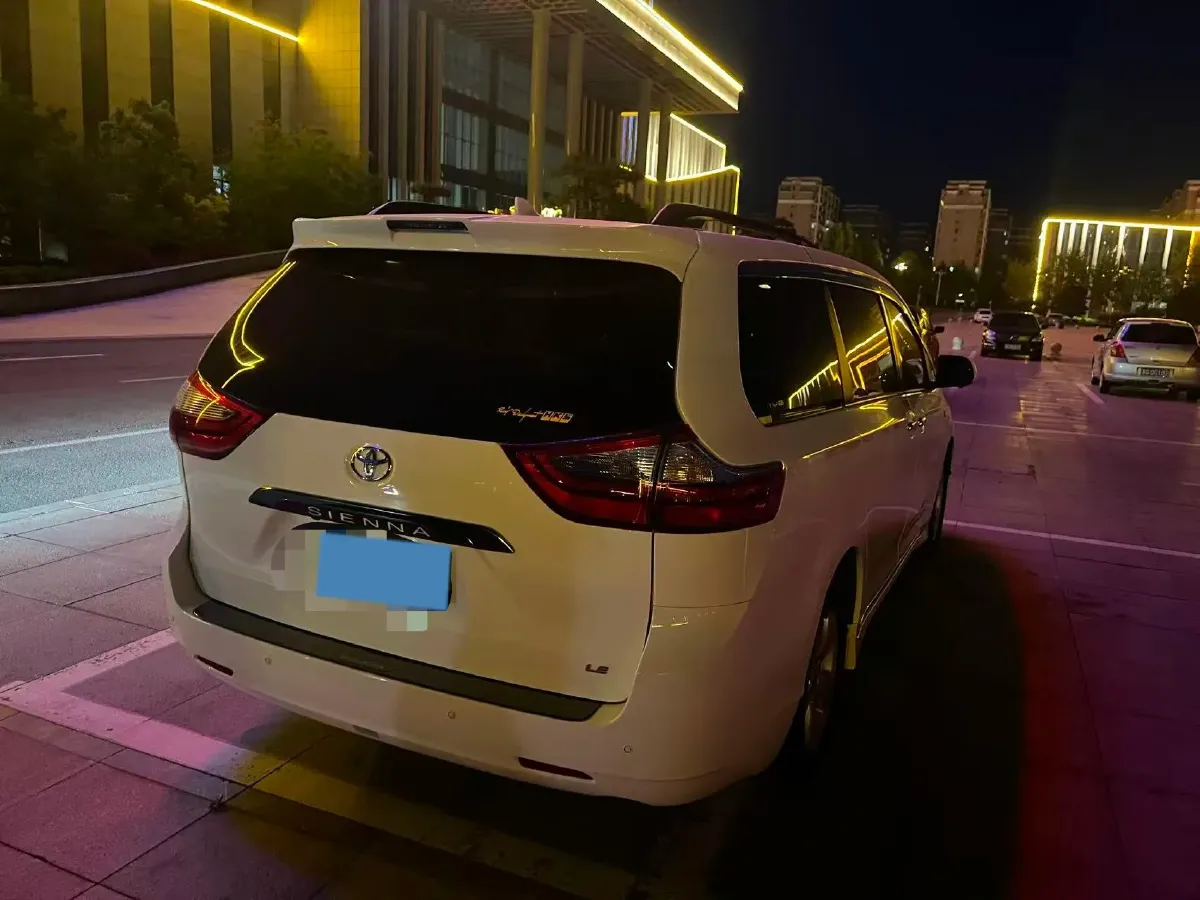 2019 Toyota Camry 2.0L 178HP L4 CVT,autocango,china used car exporter,china ev exporter,chinese used car exporter,chinese used ev exporter