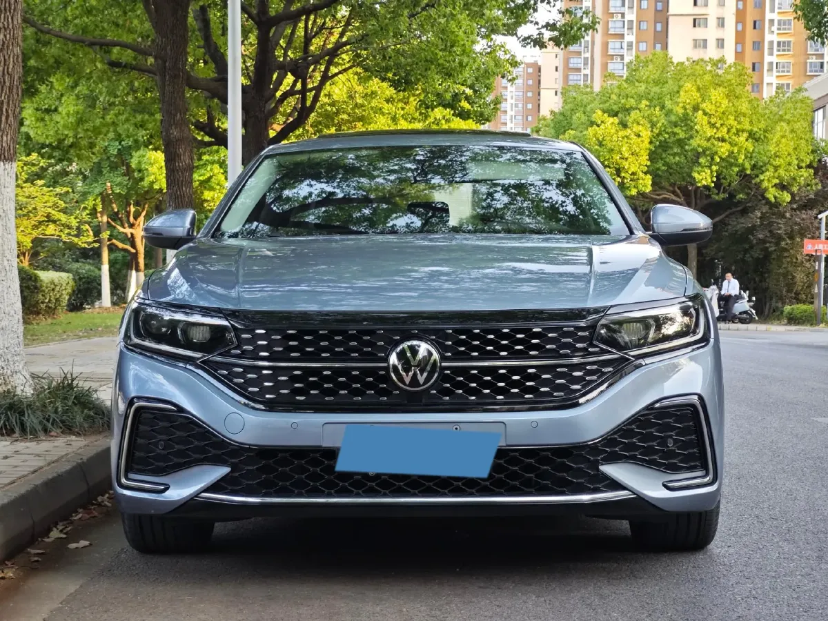 2022 Skoda Kodiak GT 2.0T 186HP L4 7DCT,autocango,china used car exporter,china ev exporter,chinese used car exporter,chinese used ev exporter