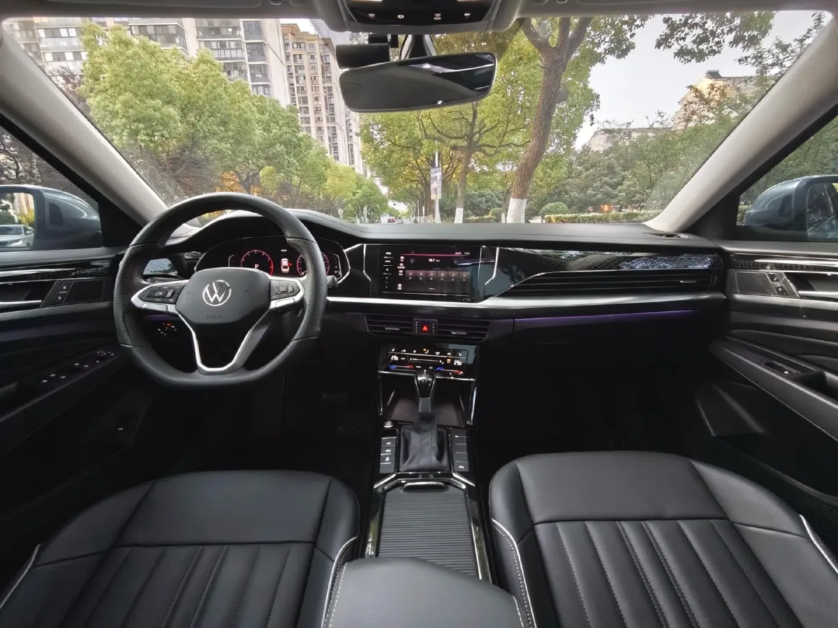 2022 Skoda Kodiak GT 2.0T 186HP L4 7DCT,autocango,china used car exporter,china ev exporter,chinese used car exporter,chinese used ev exporter