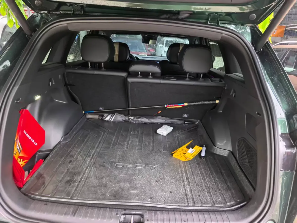 2025 Geely Monjaro 2.0T 238HP L4 8AT,autocango,china used car exporter,china ev exporter,chinese used car exporter,chinese used ev exporter