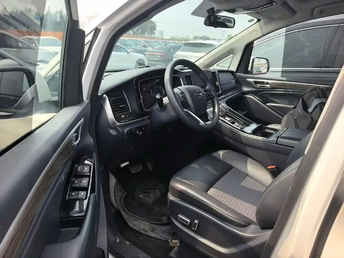 2023 GAC Trumpchi M8 2.0T 252HP L4 8AT,autocango,china used car exporter,china ev exporter,chinese used car exporter,chinese used ev exporter