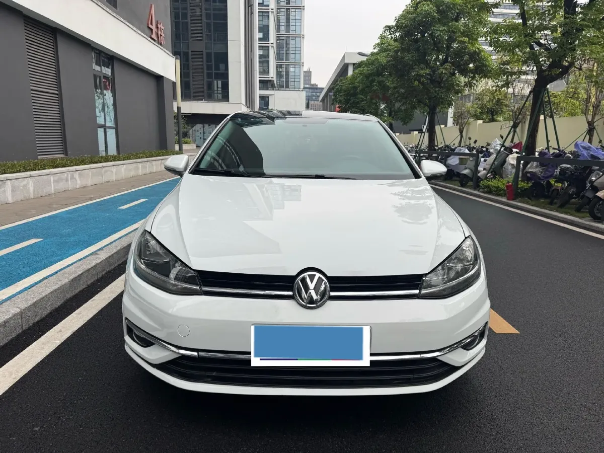 2018 Volkswagen Golf 1.4T 131HP L4 7DCT,autocango,china used car exporter,china ev exporter,chinese used car exporter,chinese used ev exporter