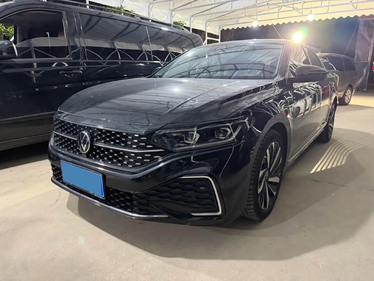 2022 Skoda Kodiak GT 2.0T 186HP L4 7DCT,autocango,china used car exporter,china ev exporter,chinese used car exporter,chinese used ev exporter