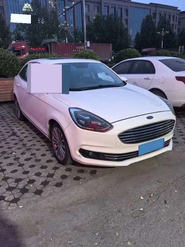 2019 Ford Escort 1.0T 128HP L3 6AT,autocango,china used car exporter,china ev exporter,chinese used car exporter,chinese used ev exporter