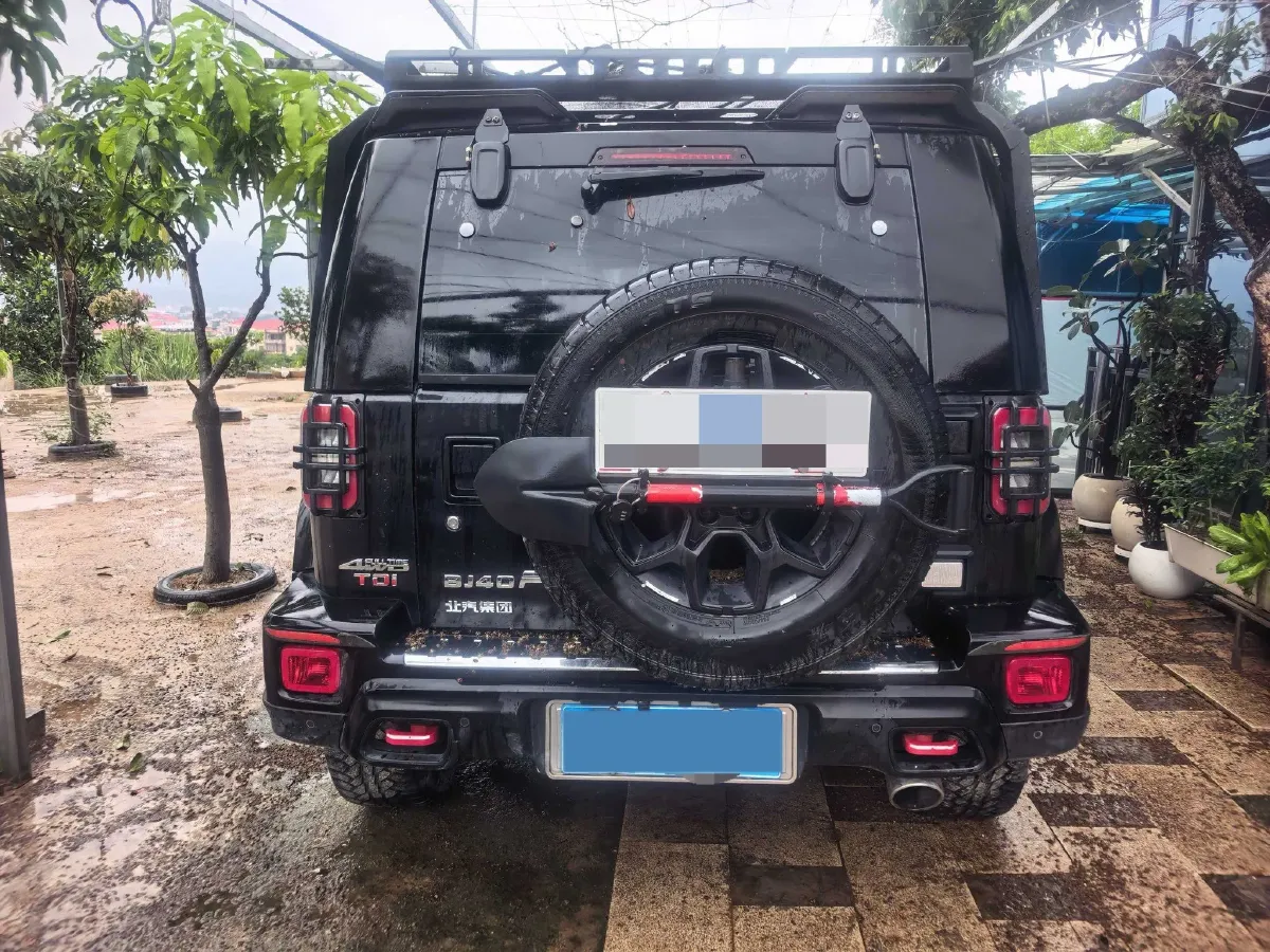 2023 Beijing BJ40 2.0T 163HP L4 8AT,autocango,china used car exporter,china ev exporter,chinese used car exporter,chinese used ev exporter