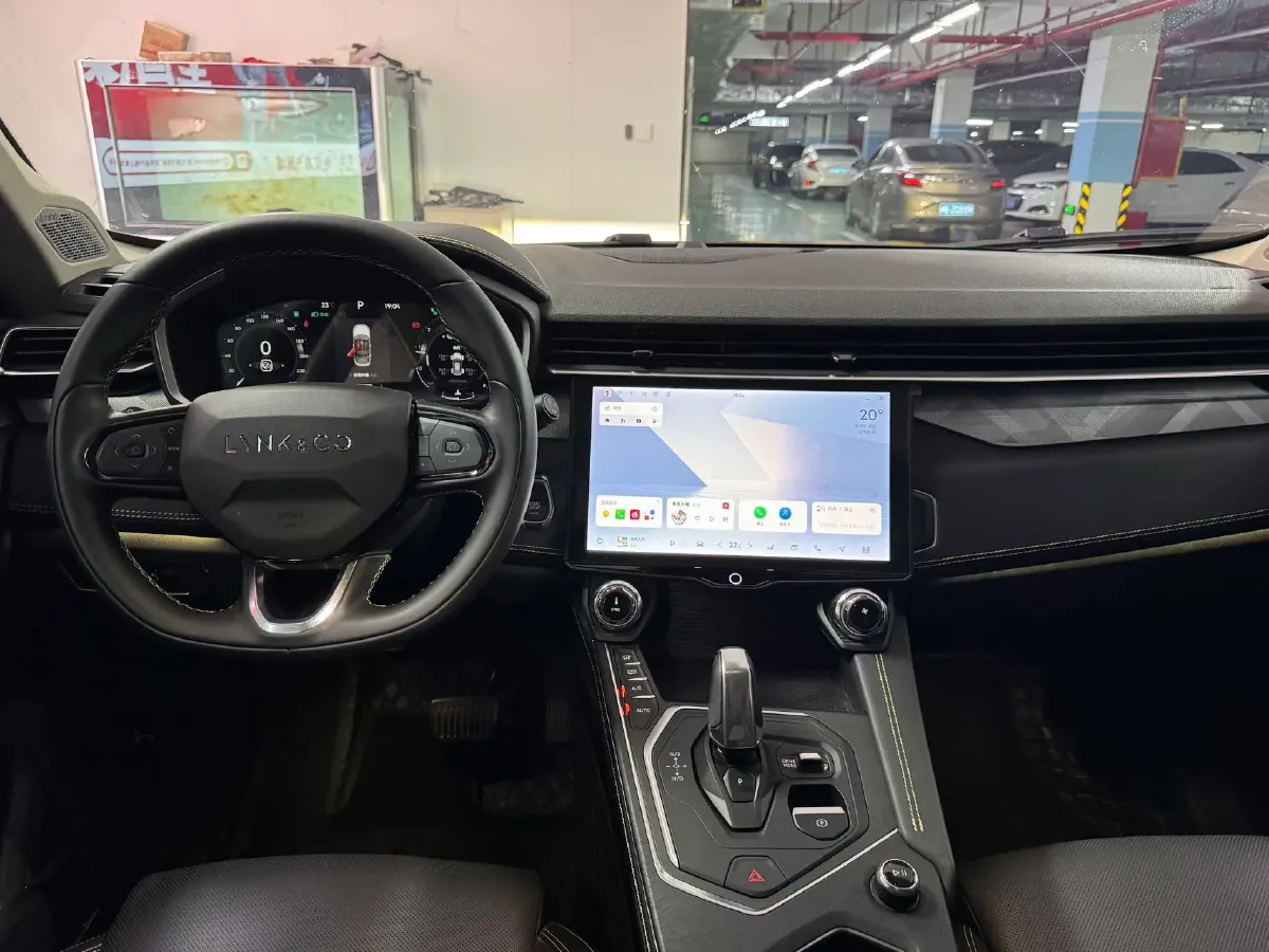 2023 MAXUS Interstellar 2.0T 261HP L4 8AT,autocango,china used car exporter,china ev exporter,chinese used car exporter,chinese used ev exporter