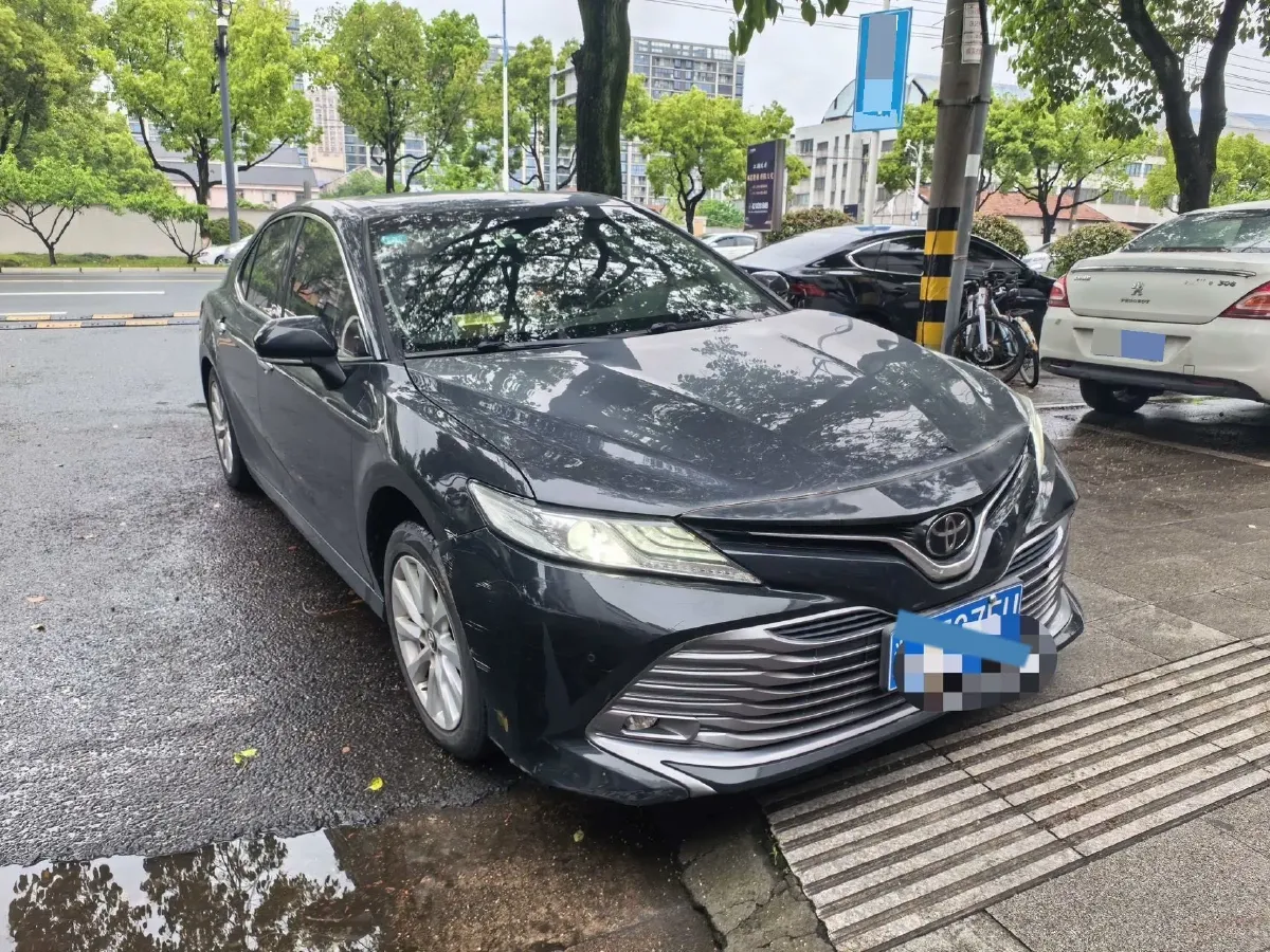 2019 Toyota Camry 2.0L 178HP L4 CVT,autocango,china used car exporter,china ev exporter,chinese used car exporter,chinese used ev exporter