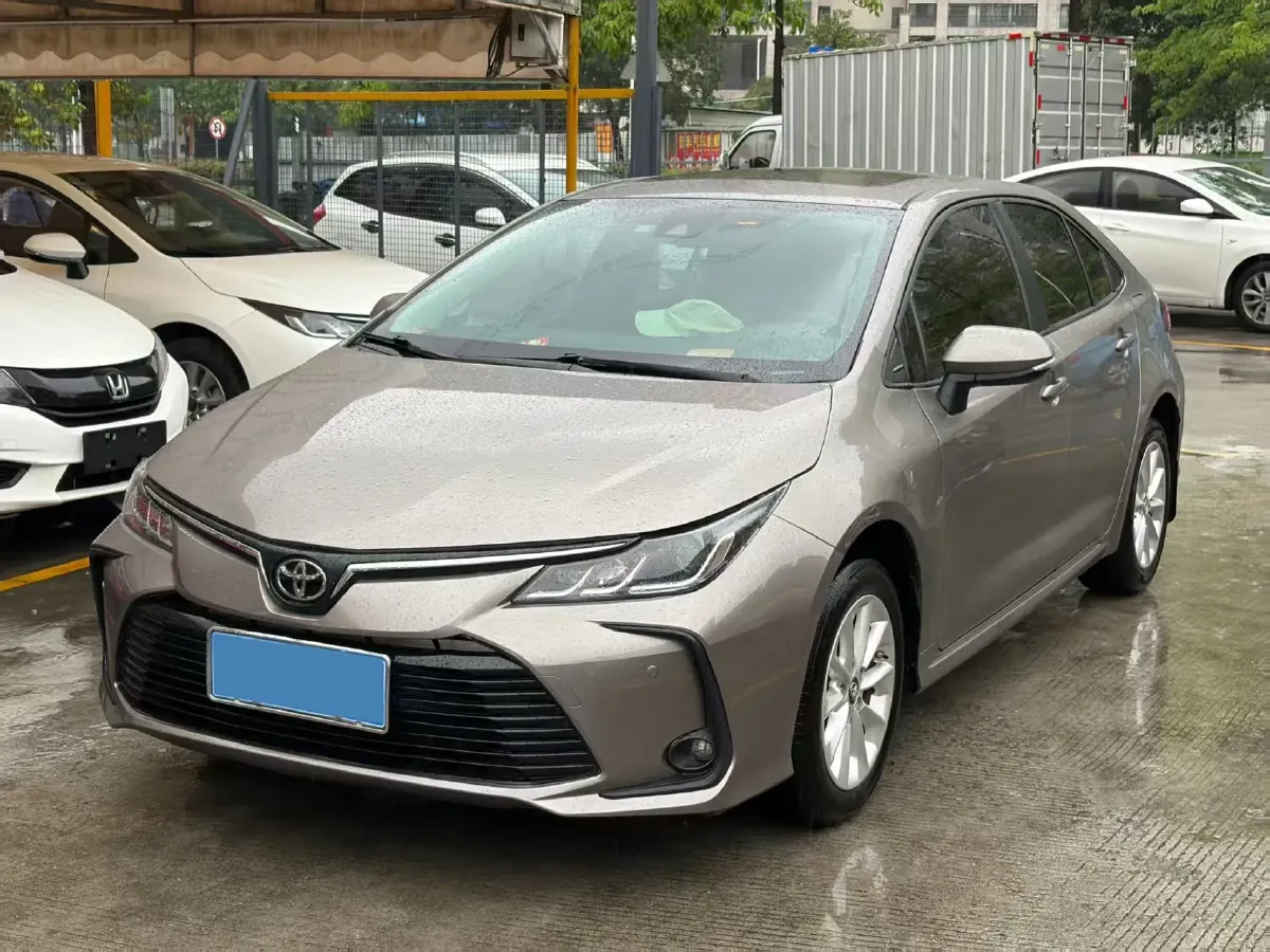 2022 Toyota Corolla 1.2T 116HP L4 CVT,autocango,china used car exporter,china ev exporter,chinese used car exporter,chinese used ev exporter