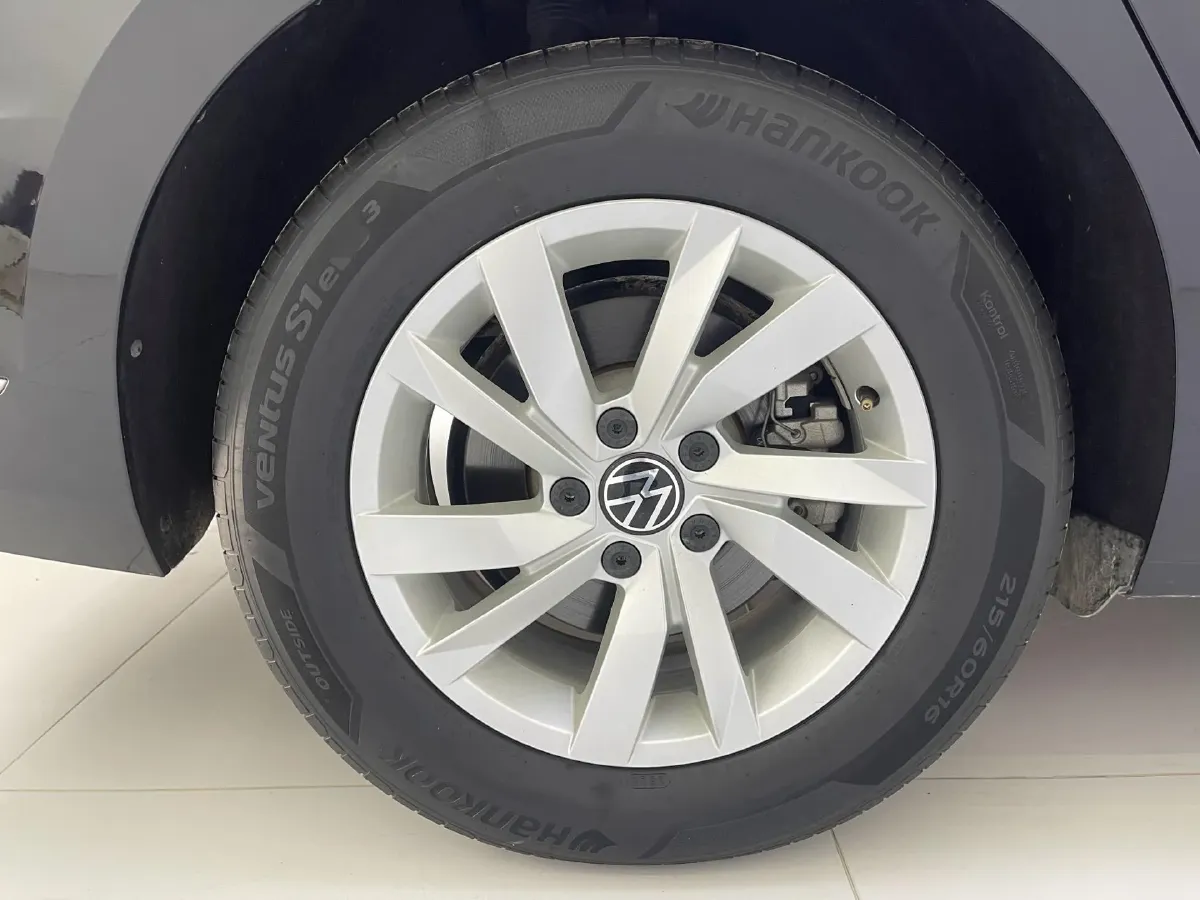 2022 Volkswagen Lamando 1.4T 150HP L4 7DCT,autocango,china used car exporter,china ev exporter,chinese used car exporter,chinese used ev exporter