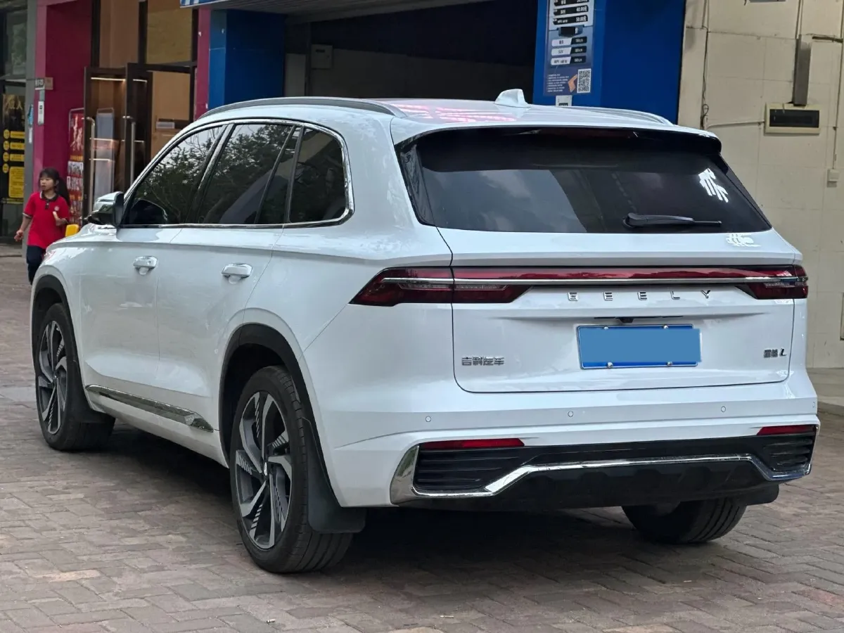 2023 Geely Monjaro 2.0T 238HP L4 8AT,autocango,china used car exporter,china ev exporter,chinese used car exporter,chinese used ev exporter