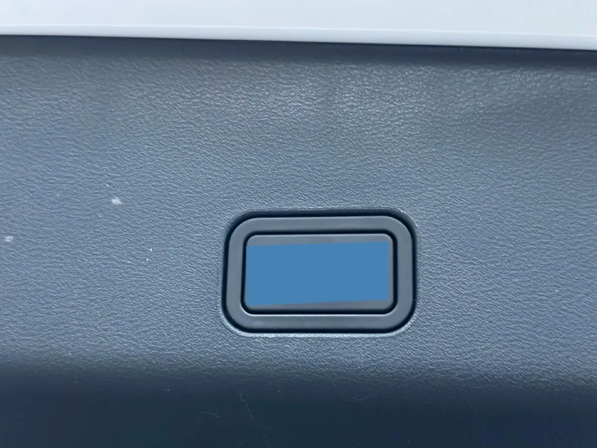 2023 Geely Monjaro 2.0T 238HP L4 8AT,autocango,china used car exporter,china ev exporter,chinese used car exporter,chinese used ev exporter