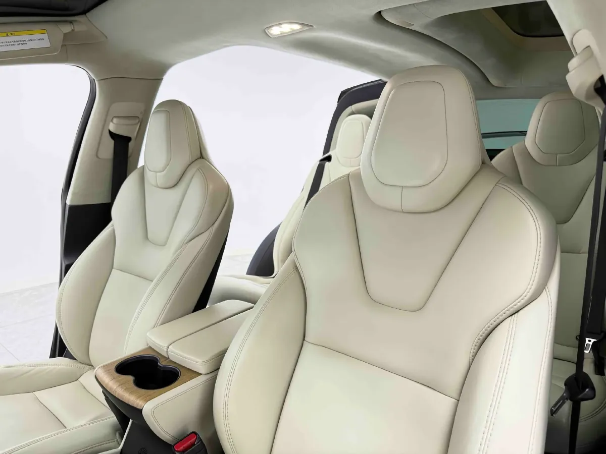 2017 Tesla Model X BEV 100KWH,autocango,china used car exporter,china ev exporter,chinese used car exporter,chinese used ev exporter