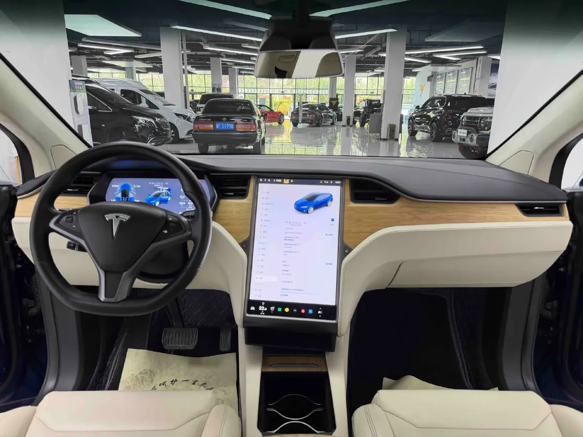 2017 Tesla Model X BEV 100KWH,autocango,china used car exporter,china ev exporter,chinese used car exporter,chinese used ev exporter