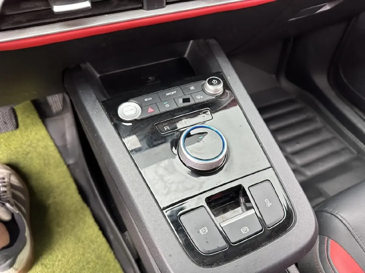 2021 MG Pilot 1.5T 173HP L4 7DCT,autocango,china used car exporter,china ev exporter,chinese used car exporter,chinese used ev exporter