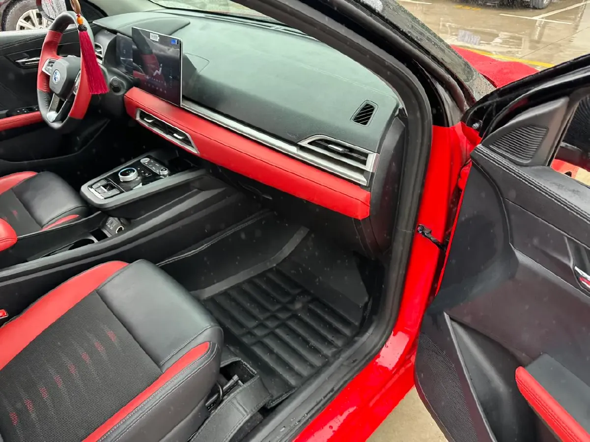 2021 MG Pilot 1.5T 173HP L4 7DCT,autocango,china used car exporter,china ev exporter,chinese used car exporter,chinese used ev exporter