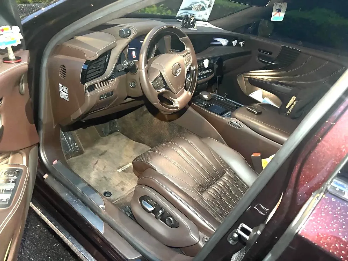 2018 Lexus LS 3.5L 299HP V6 E-CVT Hybrid,autocango,china used car exporter,china ev exporter,chinese used car exporter,chinese used ev exporter