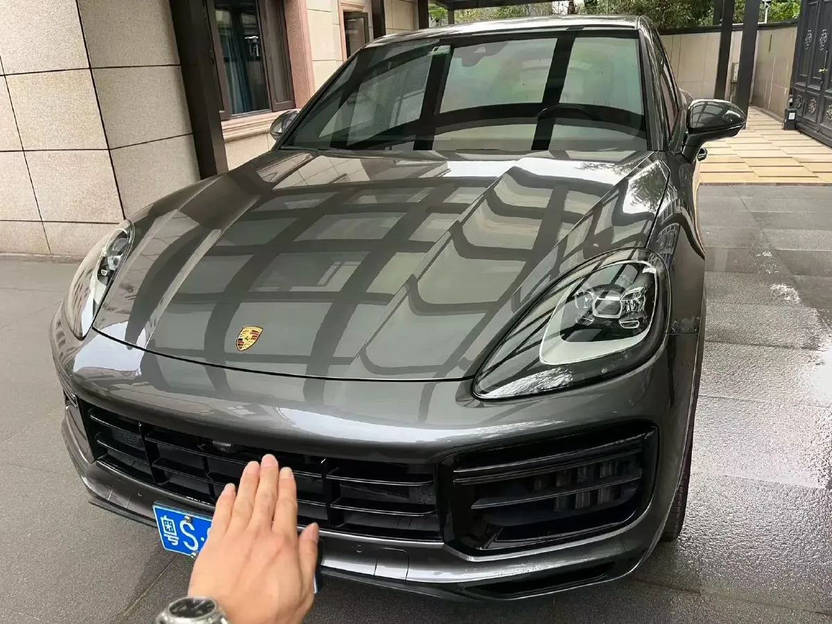 2019 Porsche Cayenne 4.0T 549HP V8 8AT,autocango,china used car exporter,china ev exporter,chinese used car exporter,chinese used ev exporter