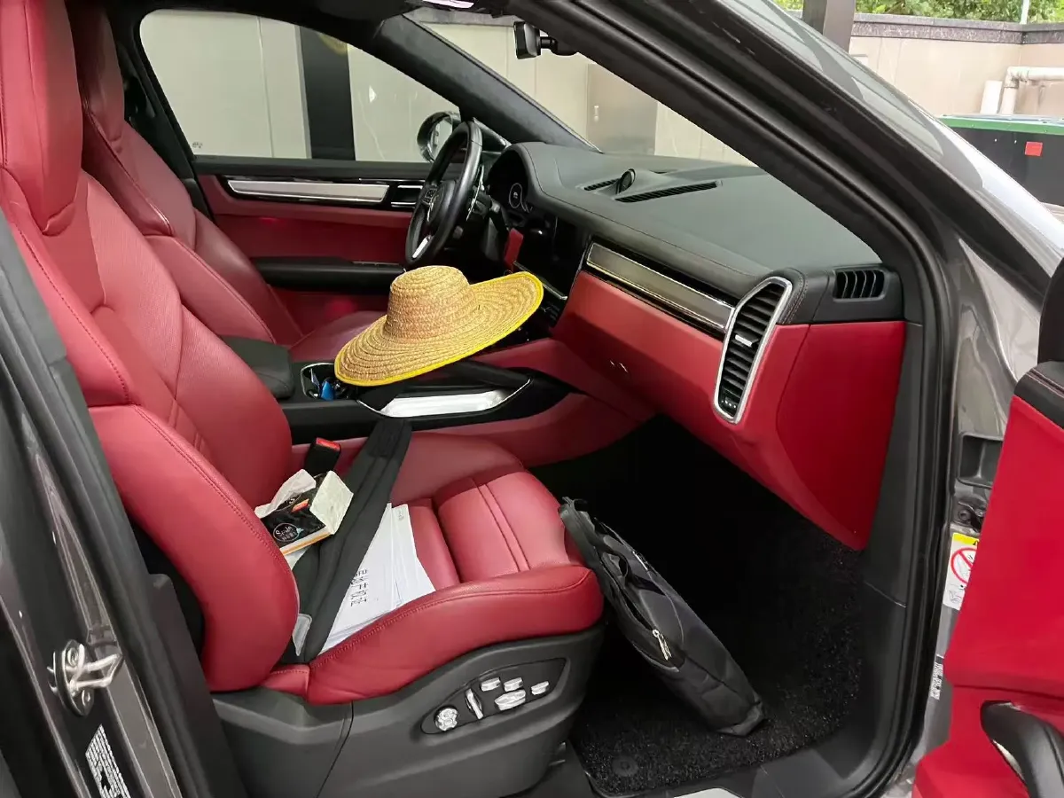 2019 Porsche Cayenne 4.0T 549HP V8 8AT,autocango,china used car exporter,china ev exporter,chinese used car exporter,chinese used ev exporter