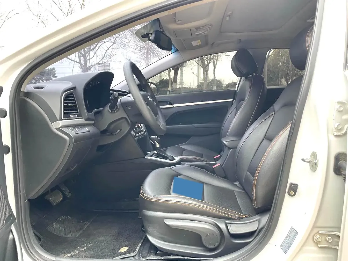 2016 Hyundai Elantra 1.6L 130HP L4 6AT,autocango,china used car exporter,china ev exporter,chinese used car exporter,chinese used ev exporter